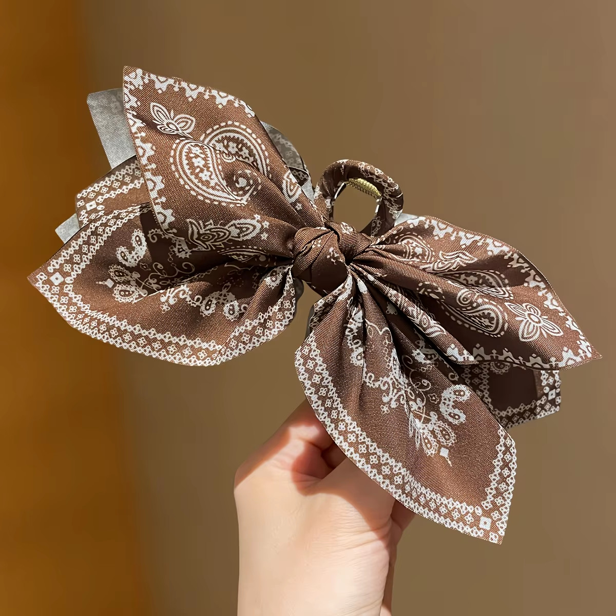 1Pcs Women’S Style, Brown Cashew Flower Bow Hair Clip, High-End and Elegant Hair