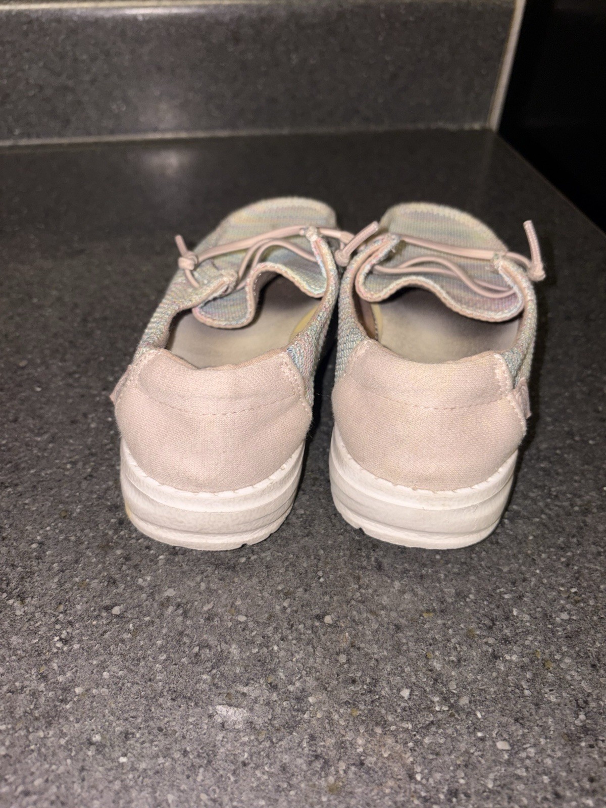 HEYDUDE Wendy Sox Kids Slip On Shoes Aurora White Pastel Rainbow Size 11K