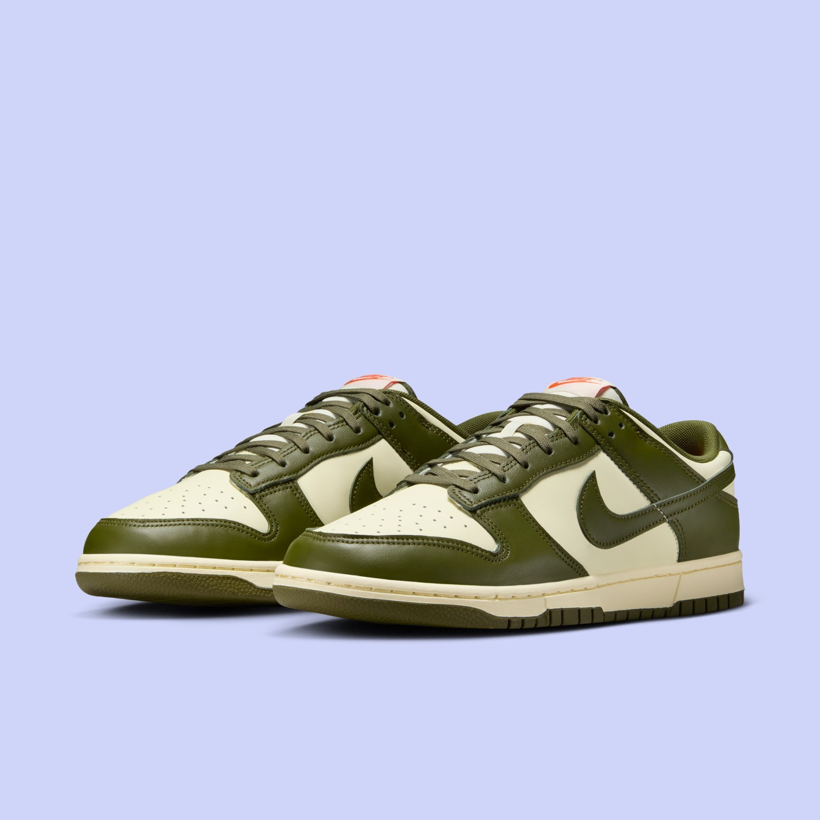 Nike Dunk Low Retro Rough Green IH0245-113 Men’s Size 9 Shoes #200C