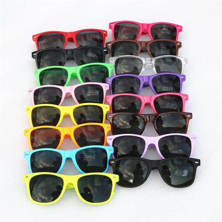 Full Frame Men And Women Sunglasses Plastic Frames Multi-Color 100% UV400