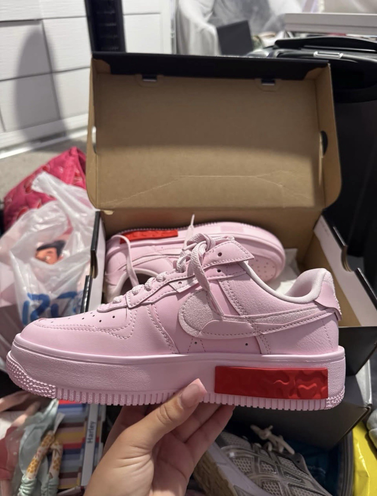 Nike Air Force 1 Men’s Low Top Lace-Up Sneakers Pink/Red New w/ Box