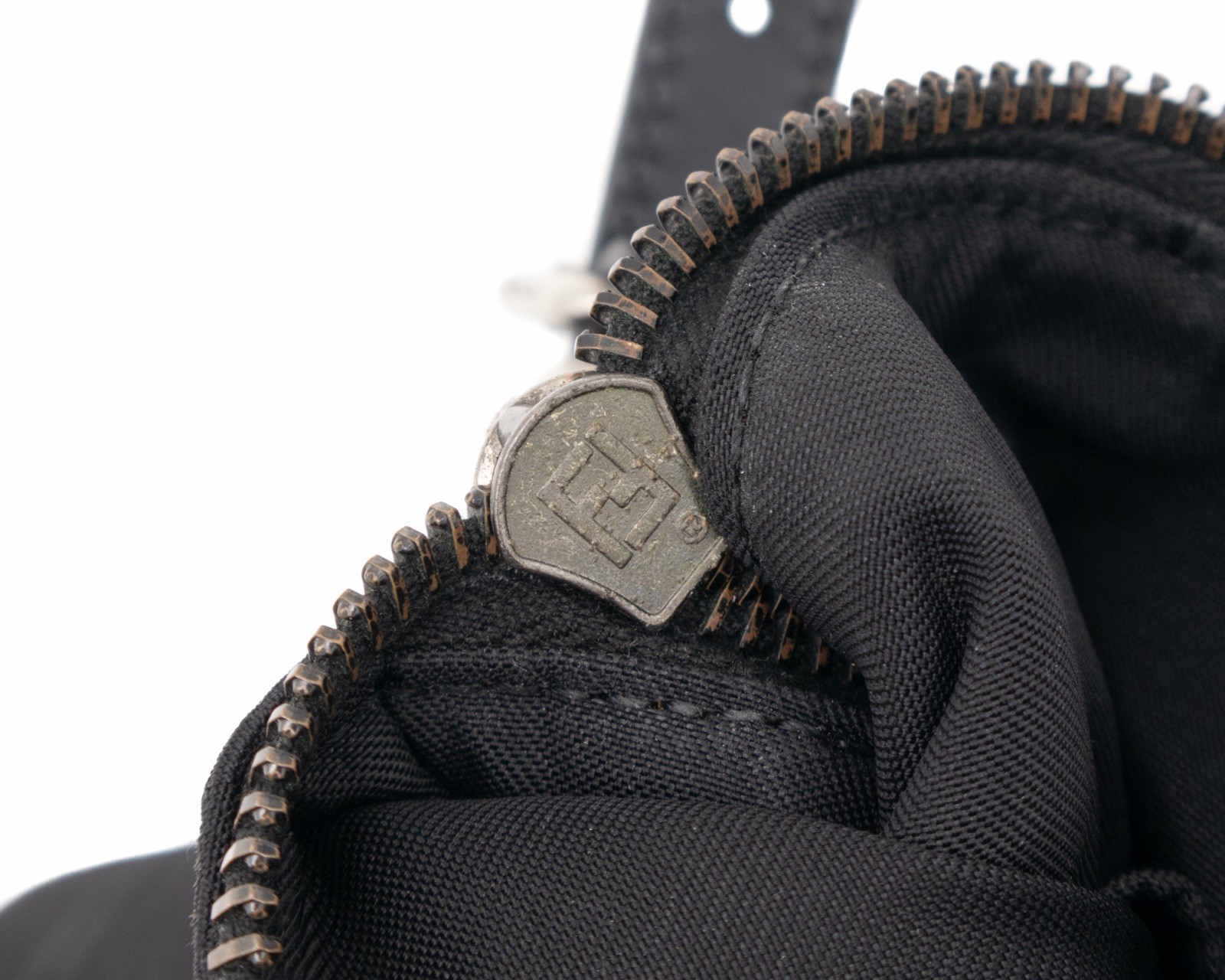 FENDI FF Monogram Zucchino Canvas Oyster Shoulder Mini Bag Black RARE VTG Y2K