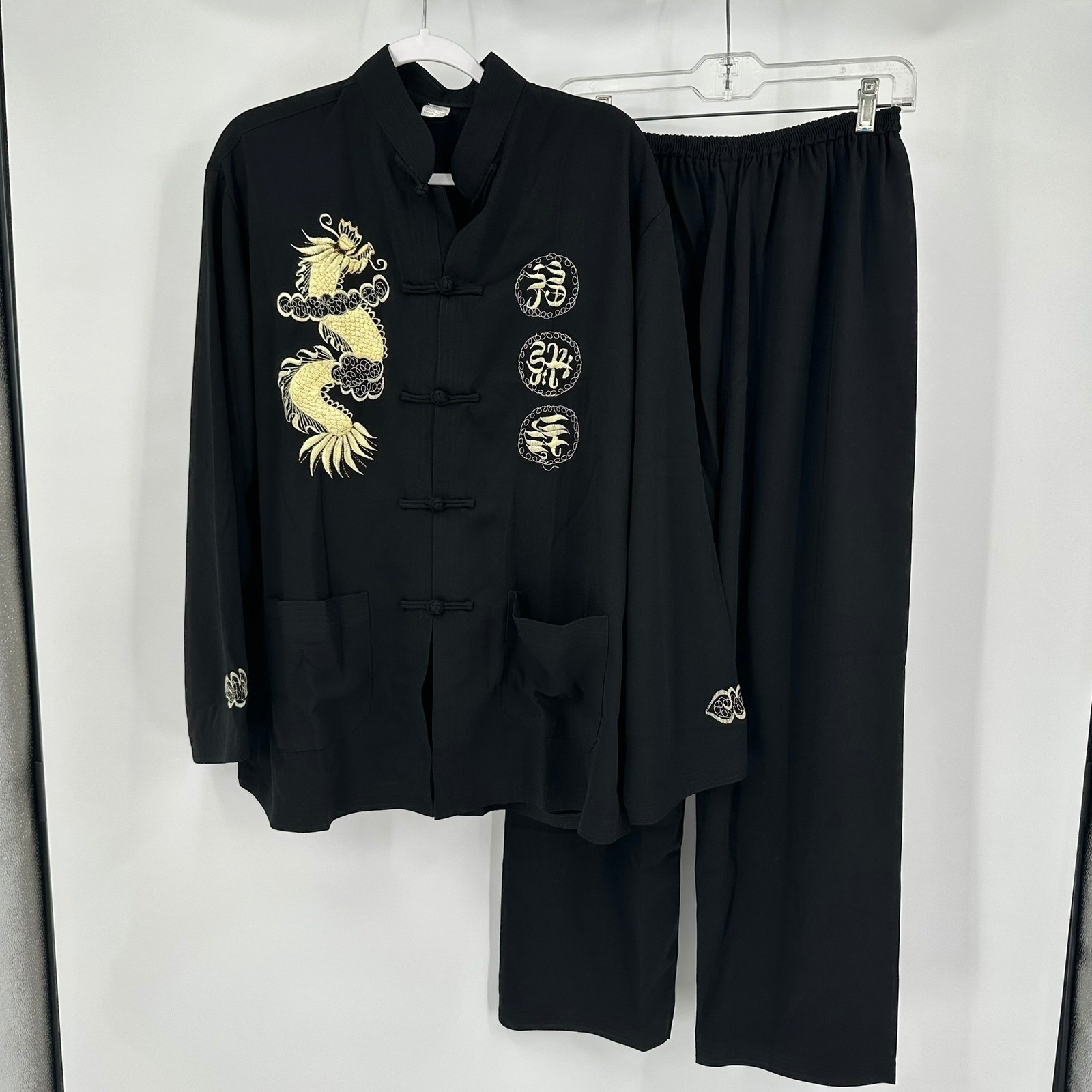 Vintage Wopmens Dragon Embroidered Tang Suit Size XL Black Gold Jacket Pants