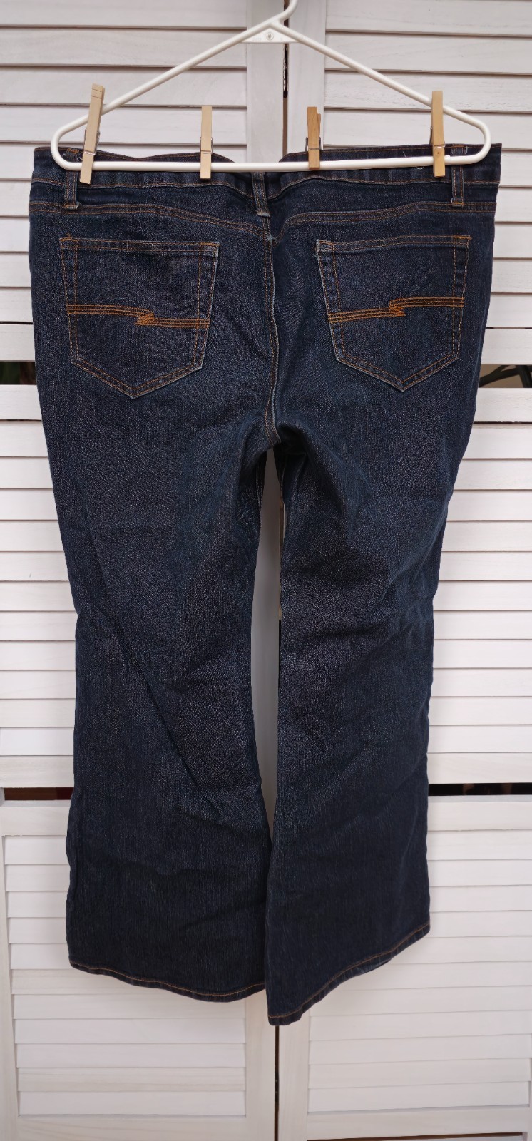 Arizona Women’s Junior Size 15 Stretch Blue Jeans… Excellent condition (P004)