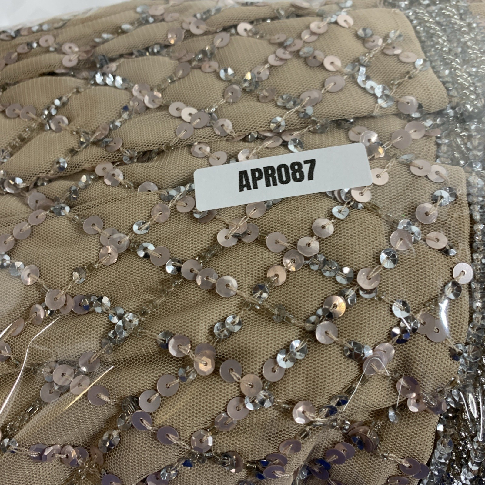 Adrianna Papell Short Sleeve Grid Beaded Gown with Intricate Beading Size 4