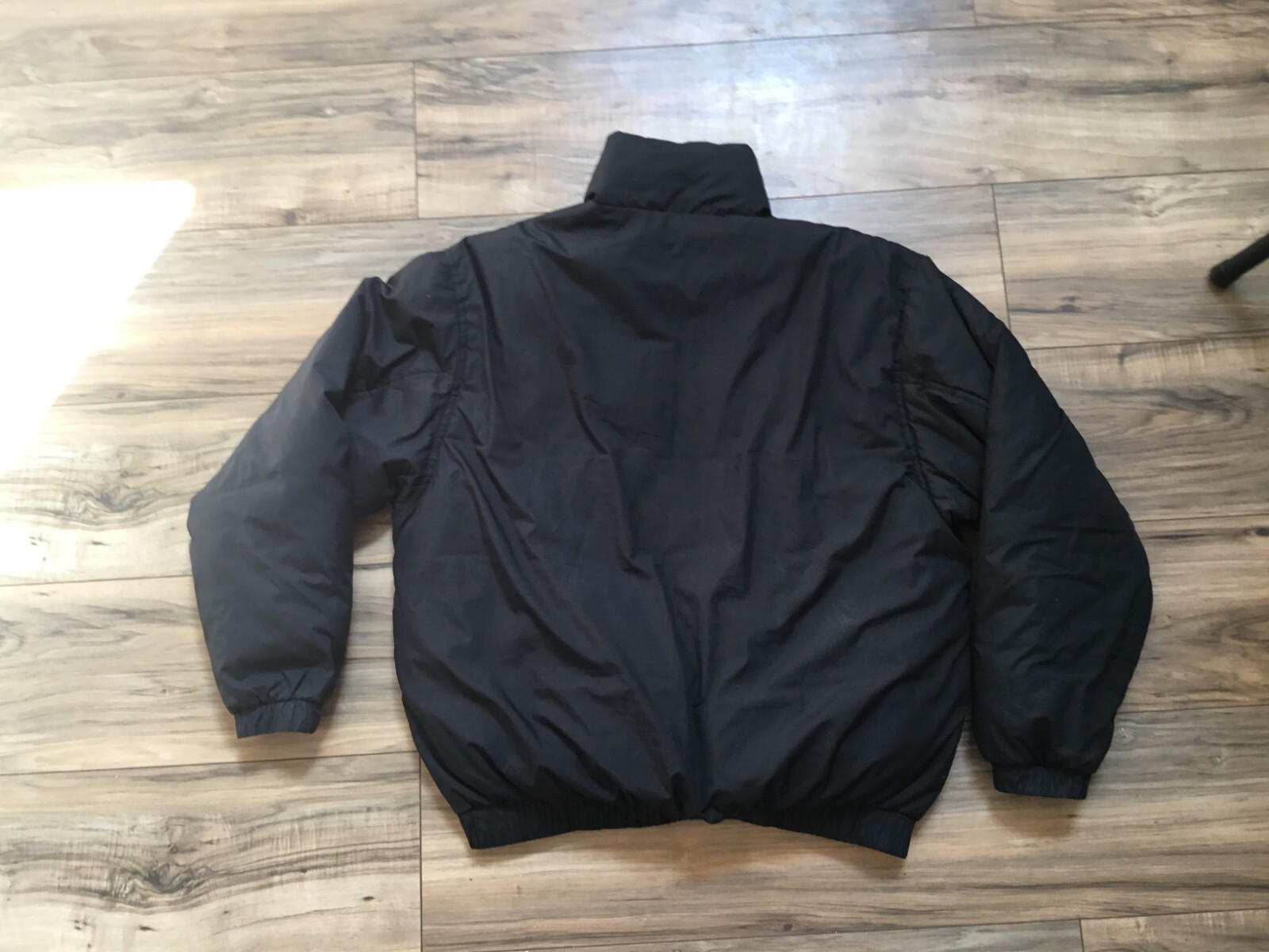 OBEY Cropped Puffer Jacket Half Zipper Quilted Logo Kangaroo Pockets Blk S