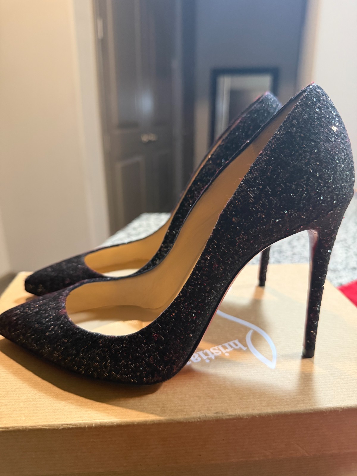 Authentic-Christian Louboutin Pigalle Follies 100 Glitter Black Pumps Size 37.5