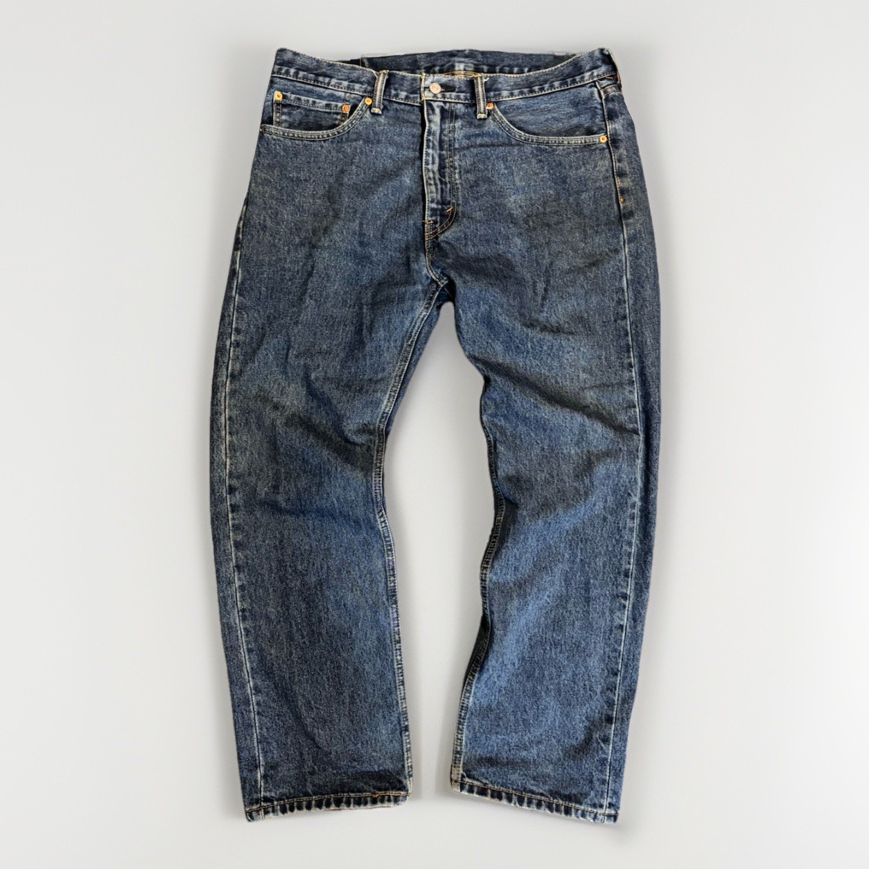Levi’s 505 Men’s Blue Jeans, Size 36×30, Medium Wash, Straight Fit, Mid Rise
