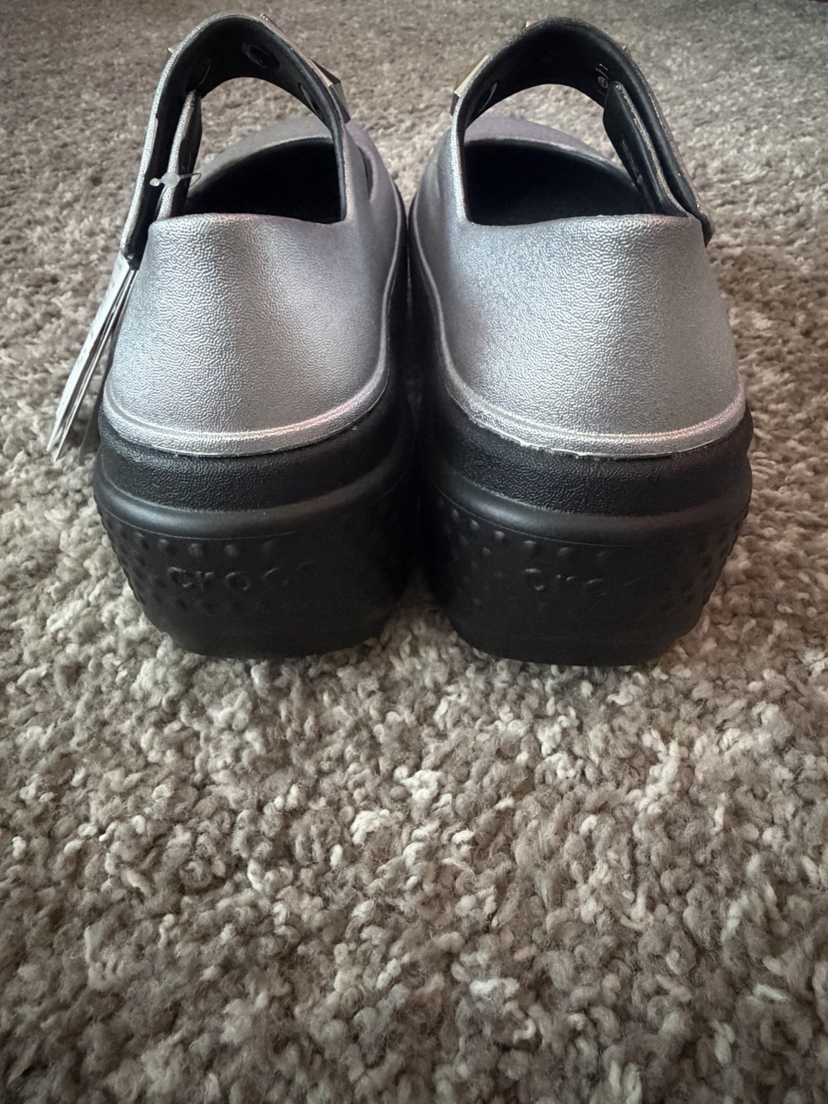 Crocs Stomp Silver Platform Mary Jane Shoes Sz W 6 – M 4
