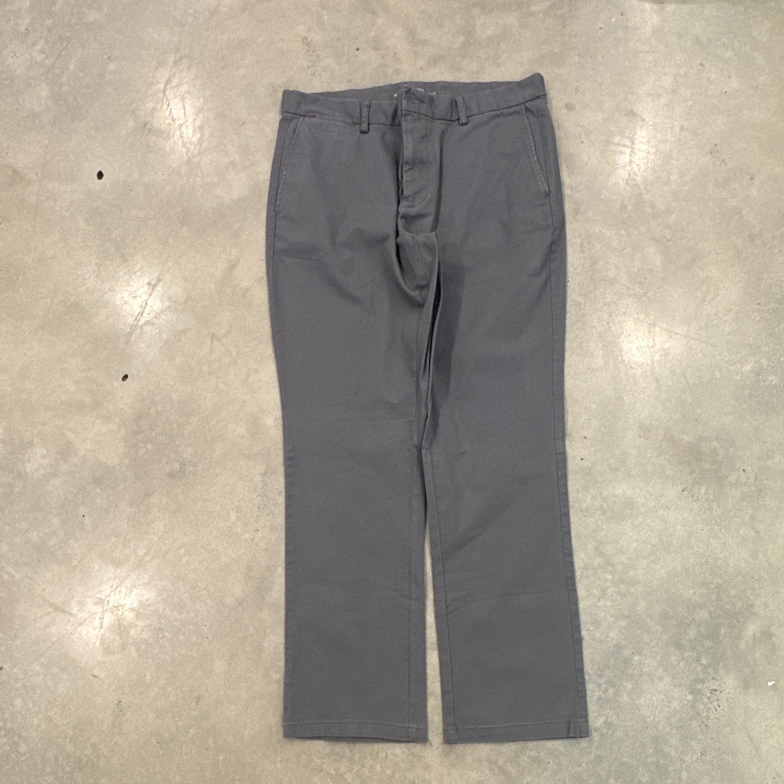 Old Navy Men’s Ultimate Tech Slim Straight Leg Pants Gray, Size 34×30