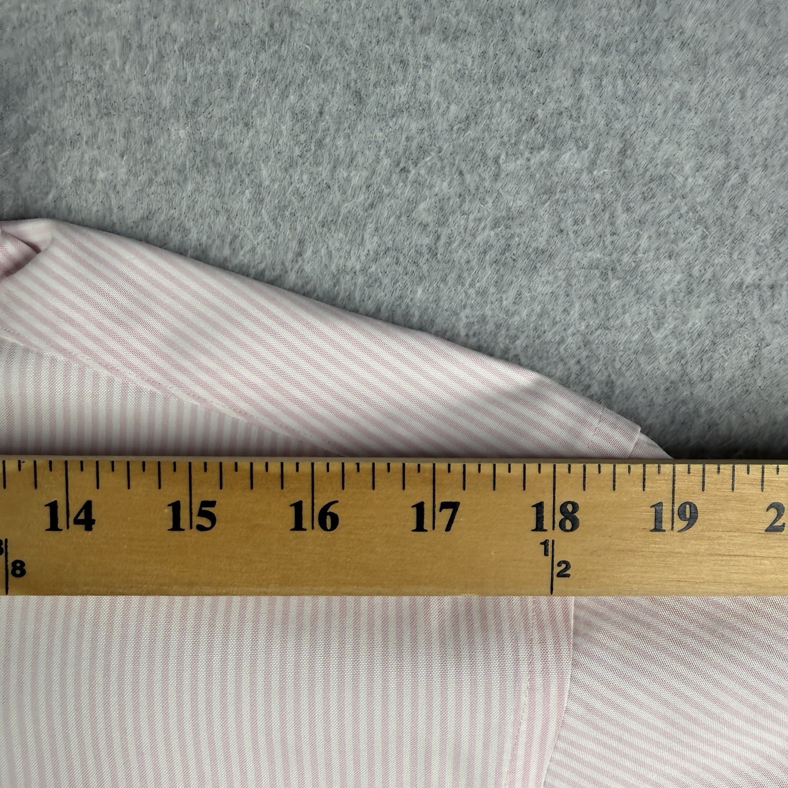 Brooks Brothers Madison Dress Shirt Men’s 15 1/2 x 35 Pink Stripe Spread Collar