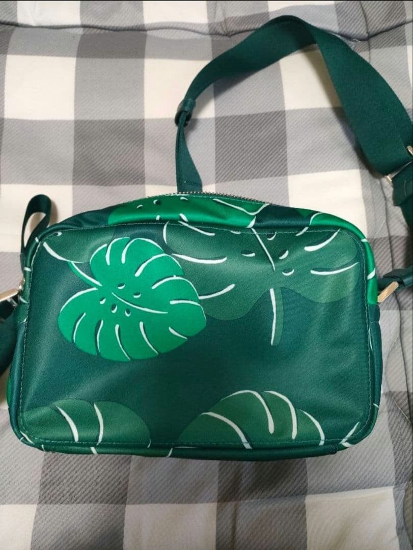 Kate Spade New York Green LeafPrint Crossbody Shoulder Authentic item from Japan