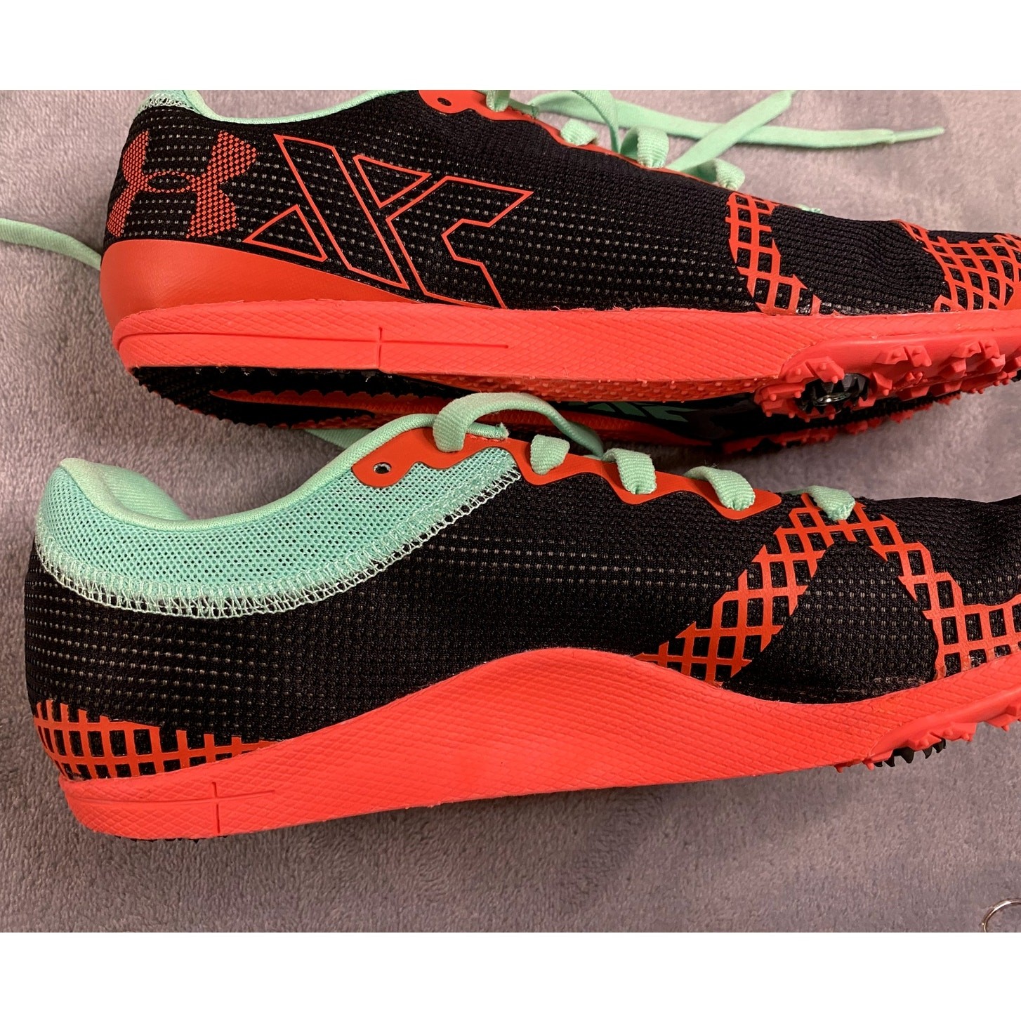 Under Armour XC Racing Track Spikes Unisex Size M9 / W10.5 Black Mint Neon Red