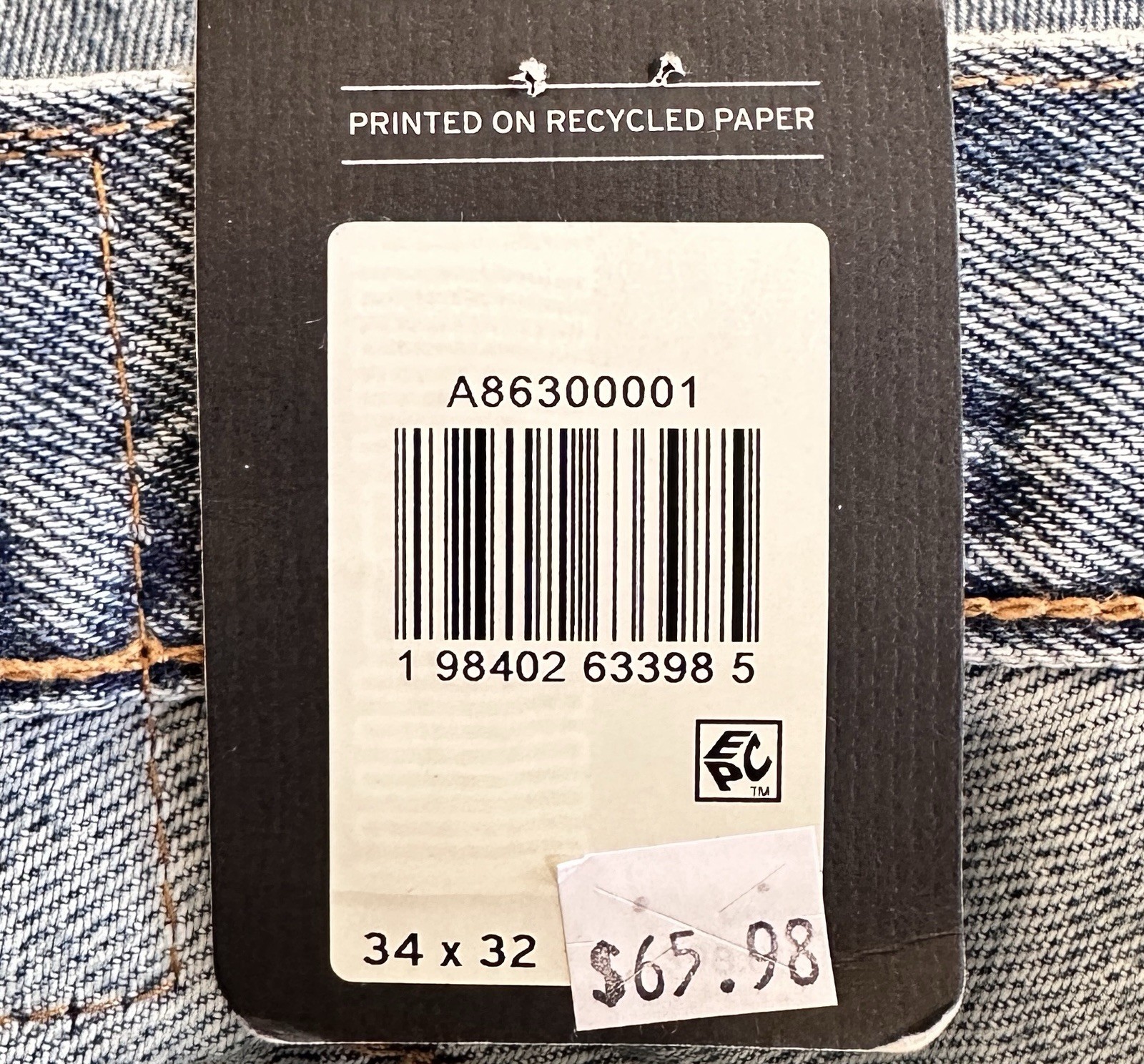 Levi’s Premium Men’s 567 Relaxed Flare Jeans