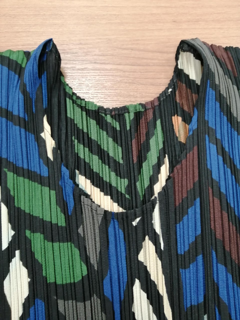 Pleats Please All-over Pattern Pleated Top, Size 3, Women’s T-shirt