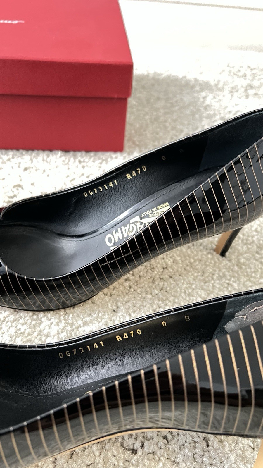 Salvatore Ferragamo Italy Black Patent Leather Pola Gold Striped 7cm ShoesSize 8