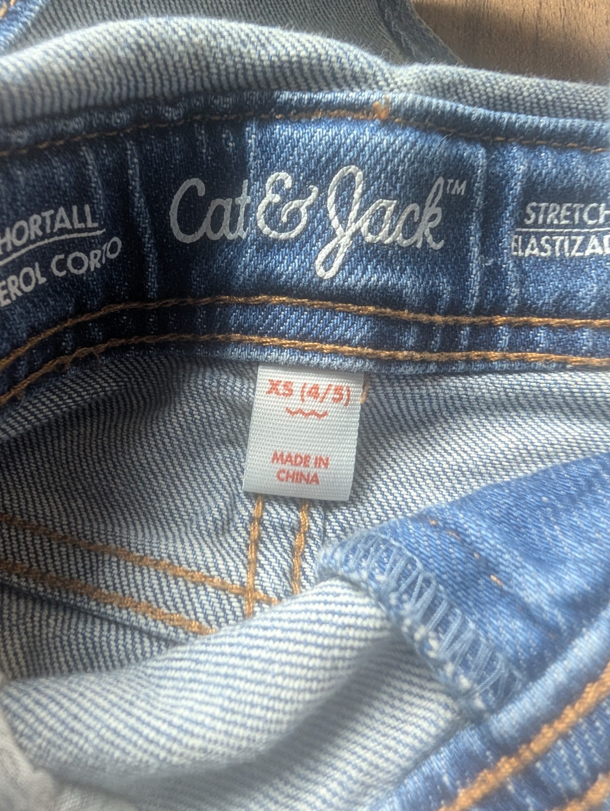 Cat & Jack Girls Distressed Denim Short Overalls Size XS (4/5) Light Wash