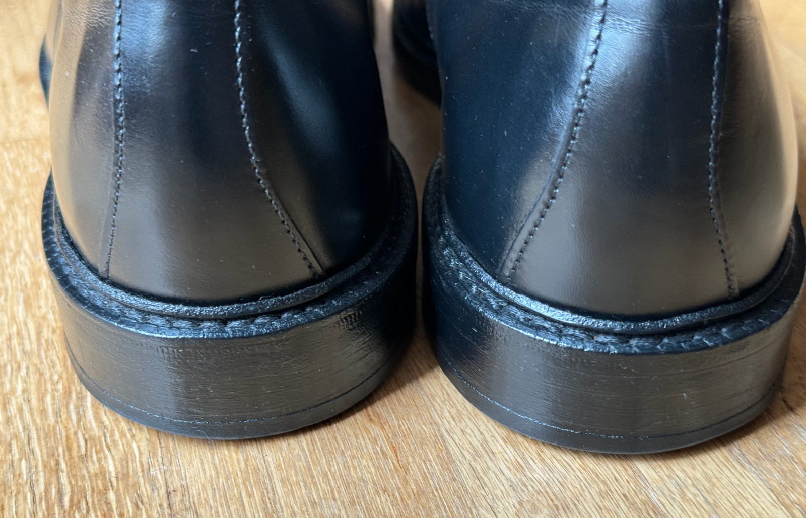 Allen Edmonds Walton Split Toe Shoe Size 9.5D (US)