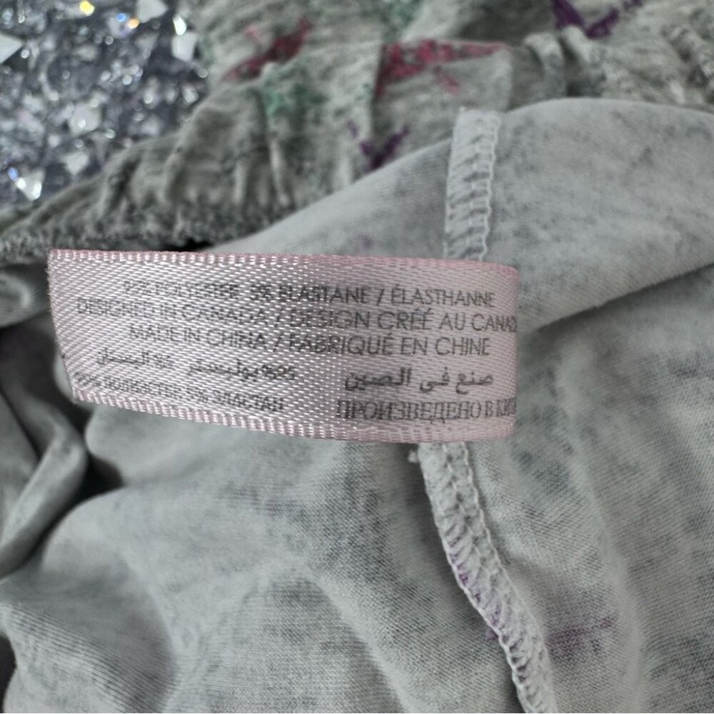 La Vie En Rose capri cropped pants starfish stars ⭐️ Gray Star Patterned Pants