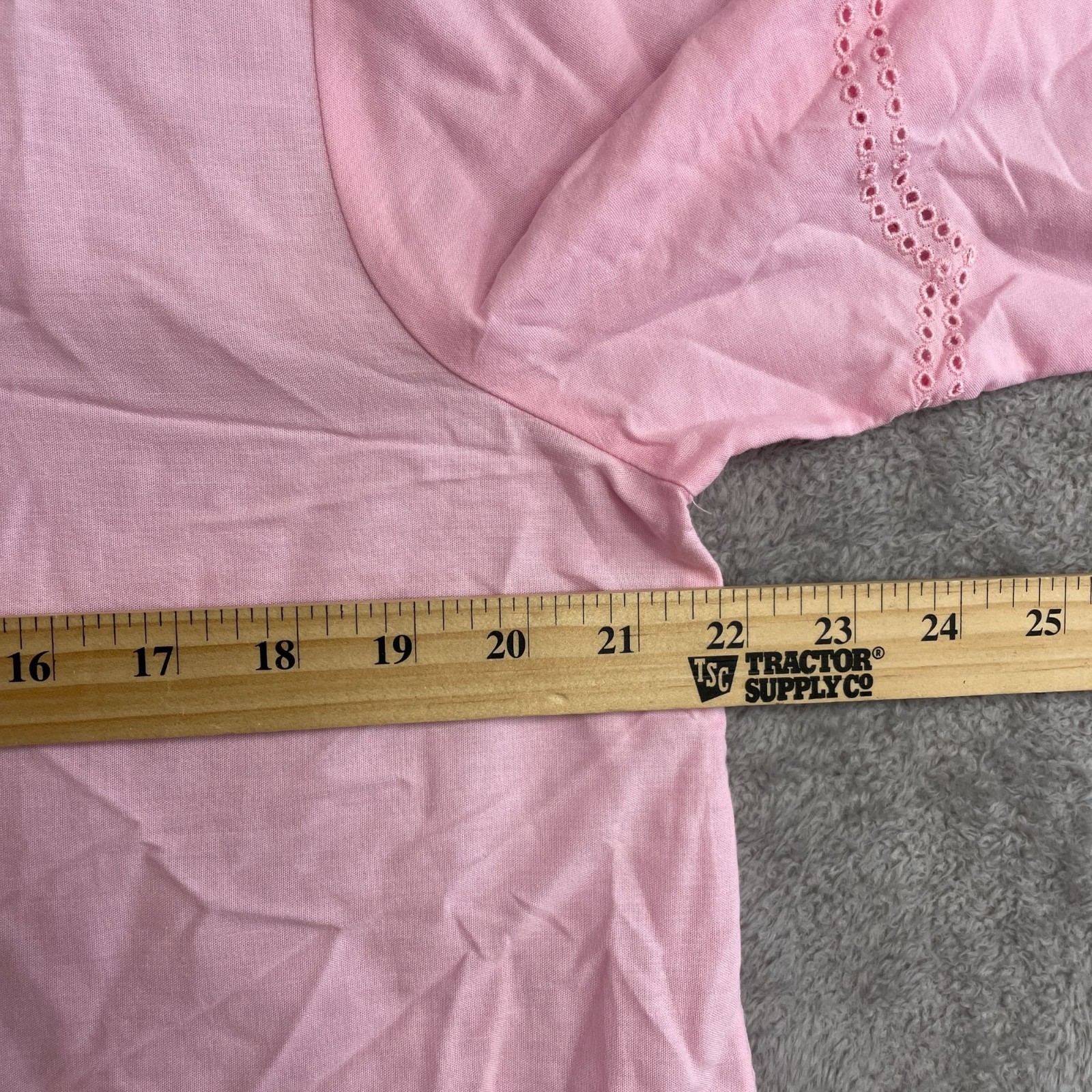 Beachlunchlounge Women’s M Pink Scalloped Hem Eyelet Blouse Short Sleeve M1051