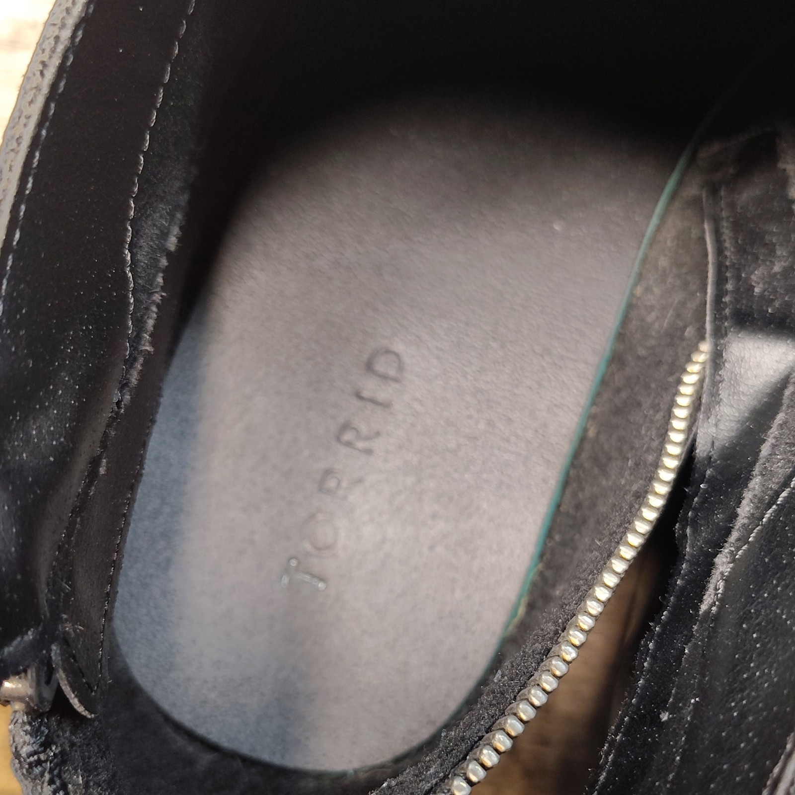Torrid Womens Black Synthetic Ankle Bootie Side Zip Round Toe Rubber 11W