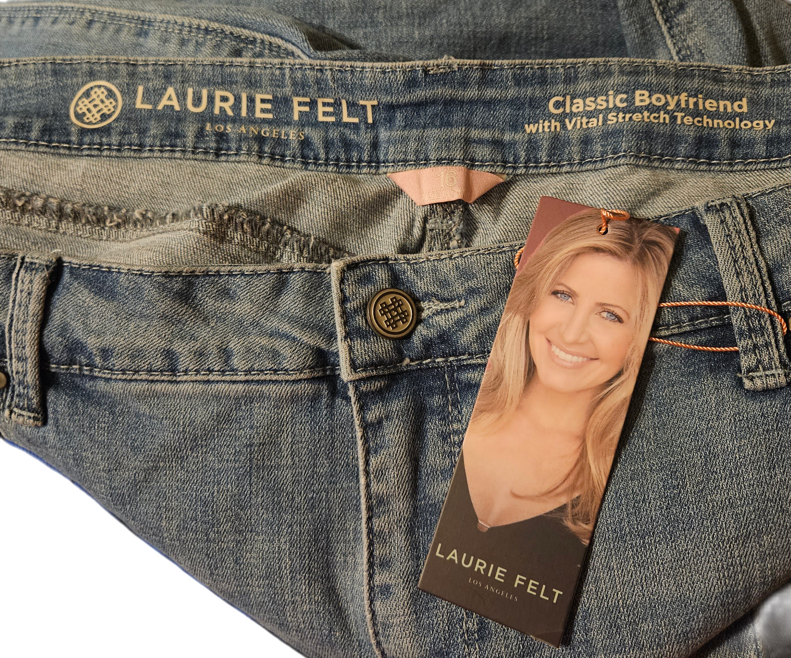 LAURIE FELT Classic Boyfriend Light Blue Jeans Size 16 Straight Stretch NWT