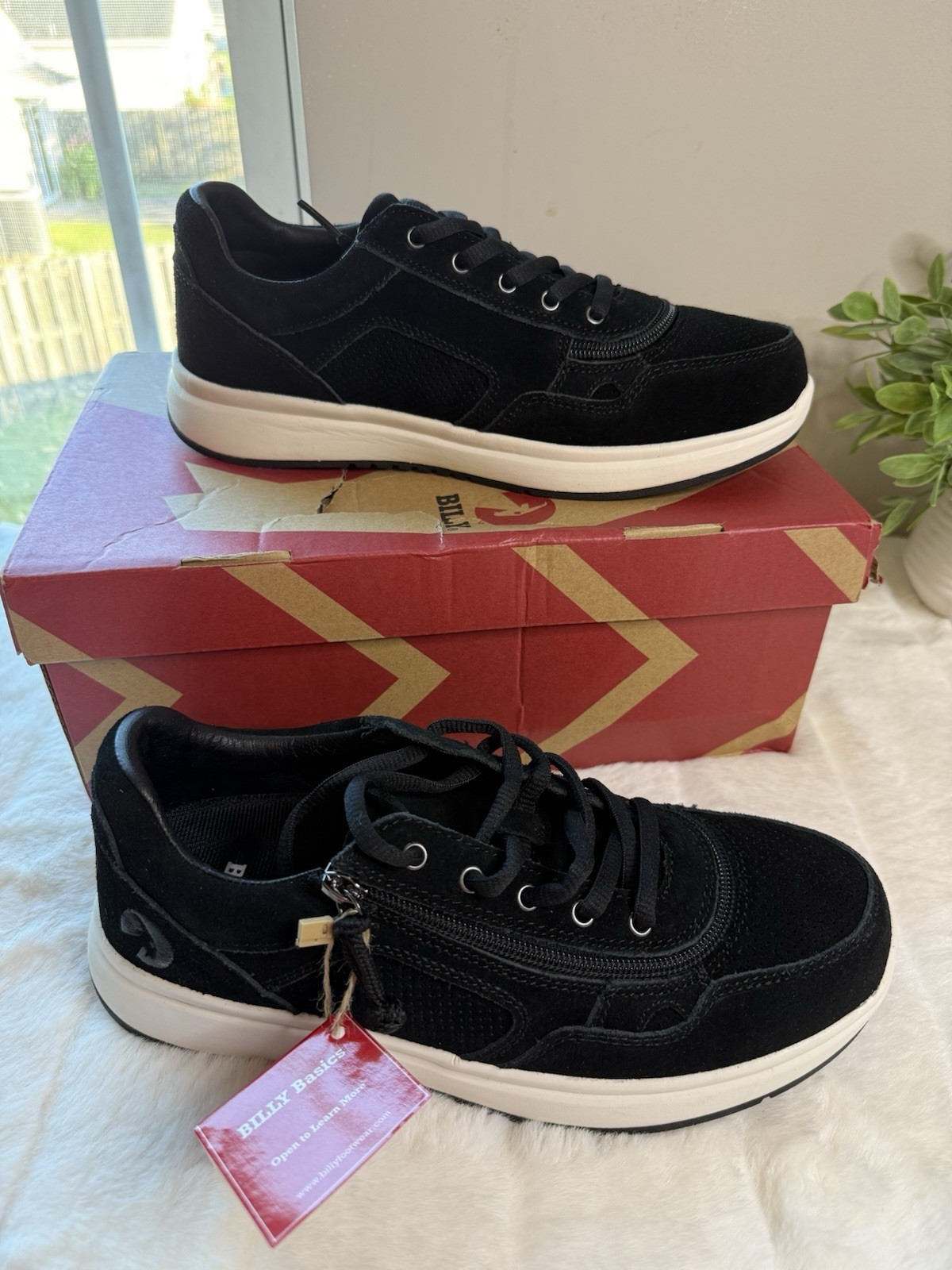 BILLY Footwear Comfort Jogger Low Top Lace-Up Zip Sneakers Black Suede Unisex