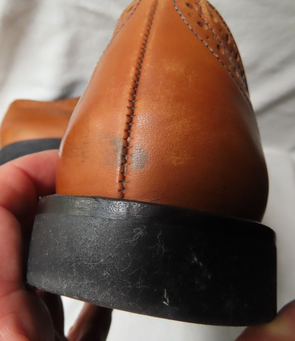 Allen Edmonds Brown “Player’s Shoe”, Wingtip, Medallion Toe, Size 11 D , 65188