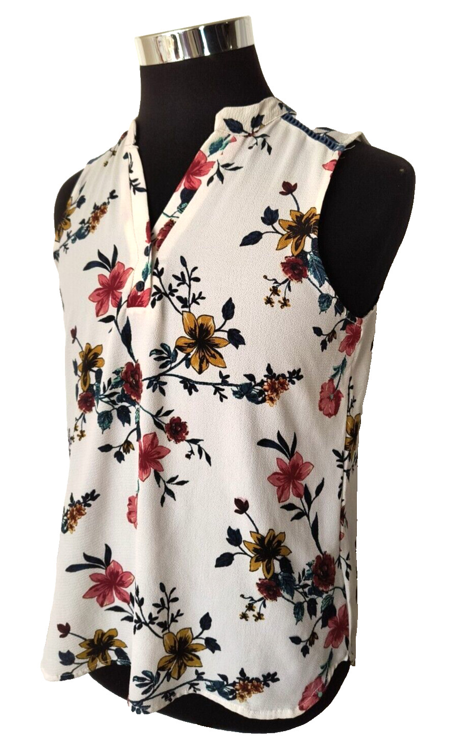 Cure Sleeveless Blouse Women’s Size Medium Pullover Multicolor Floral on Ivory