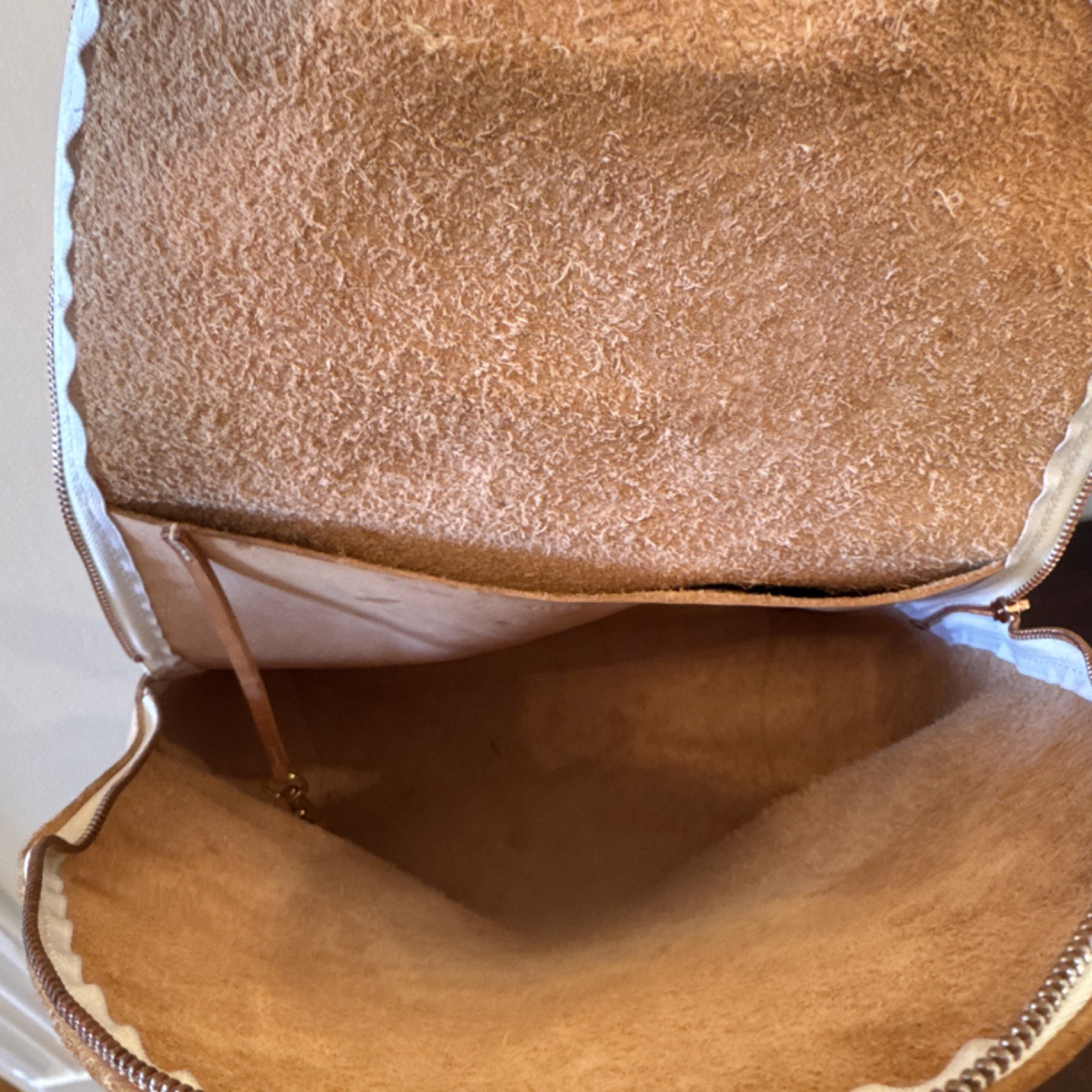 YIELD Tan Leather Backpack Zipper Accent Shoulder Strap Medium Solid