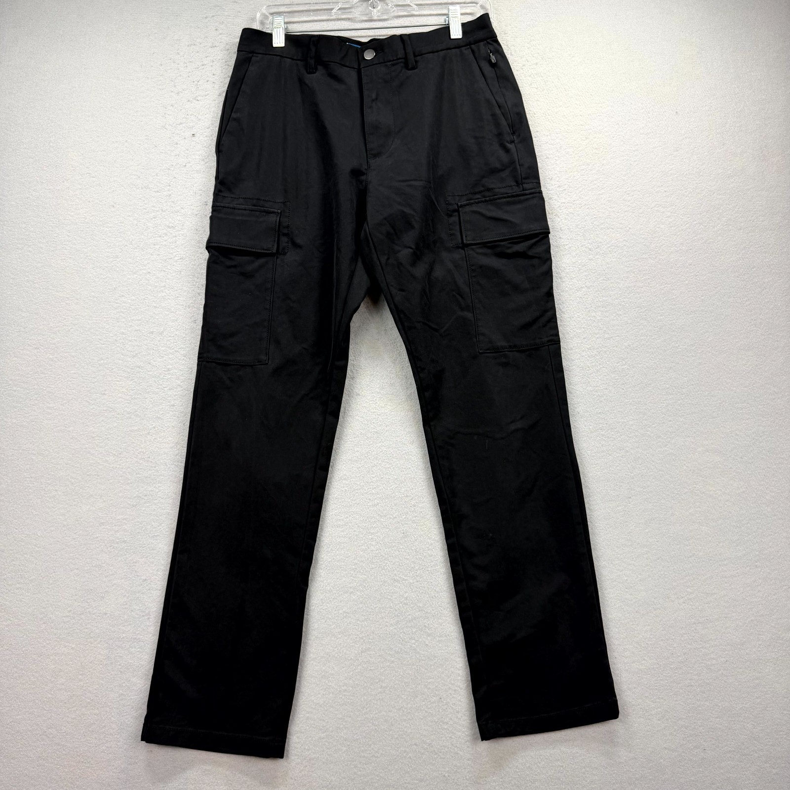 Old Navy Ultimate Tech Cargo Pants Mens 32×32 Black Built-In Flex Straight Leg