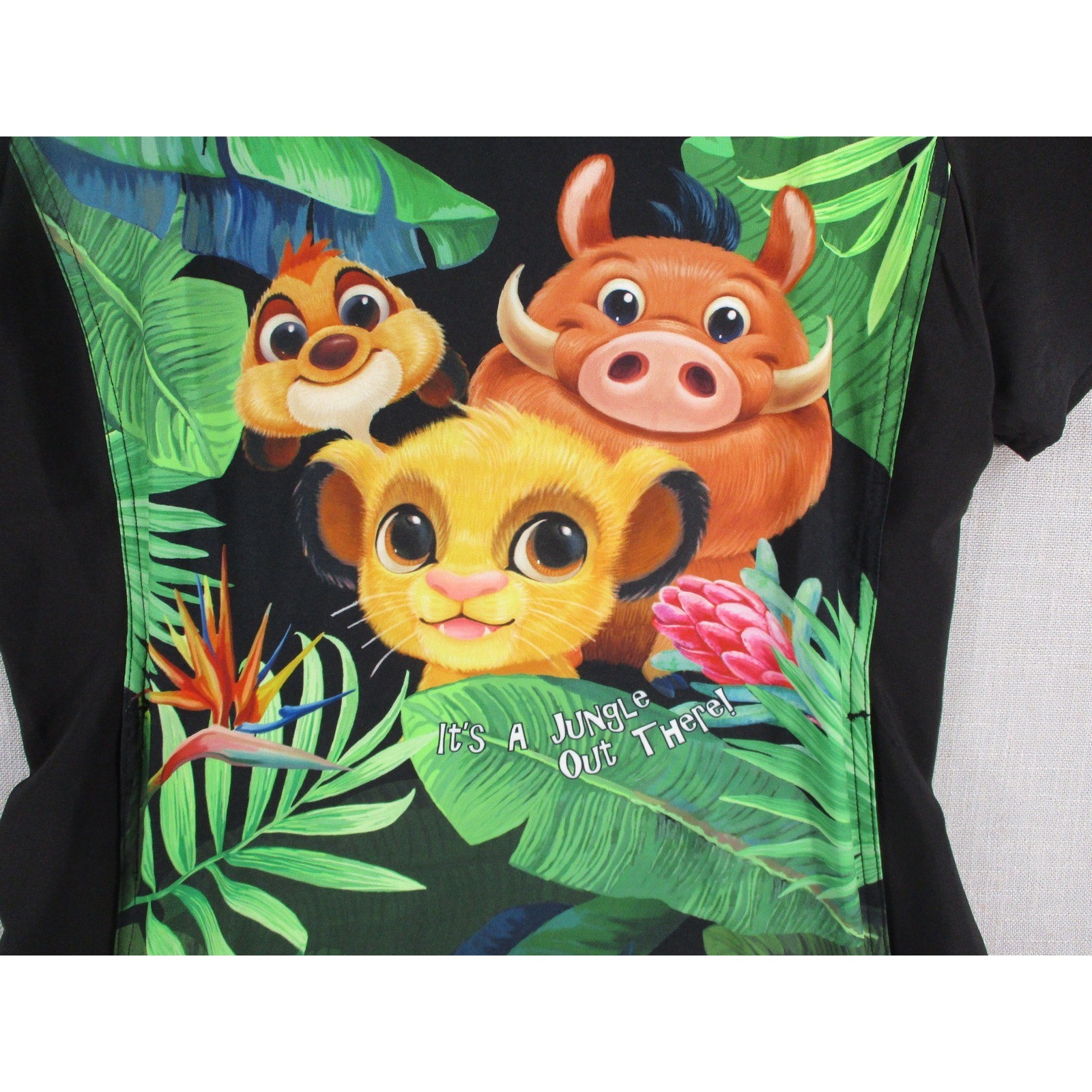 Disney Lion King Scrub Top Womens Small Simba Timon Pumbaa Jungle Print V-Neck