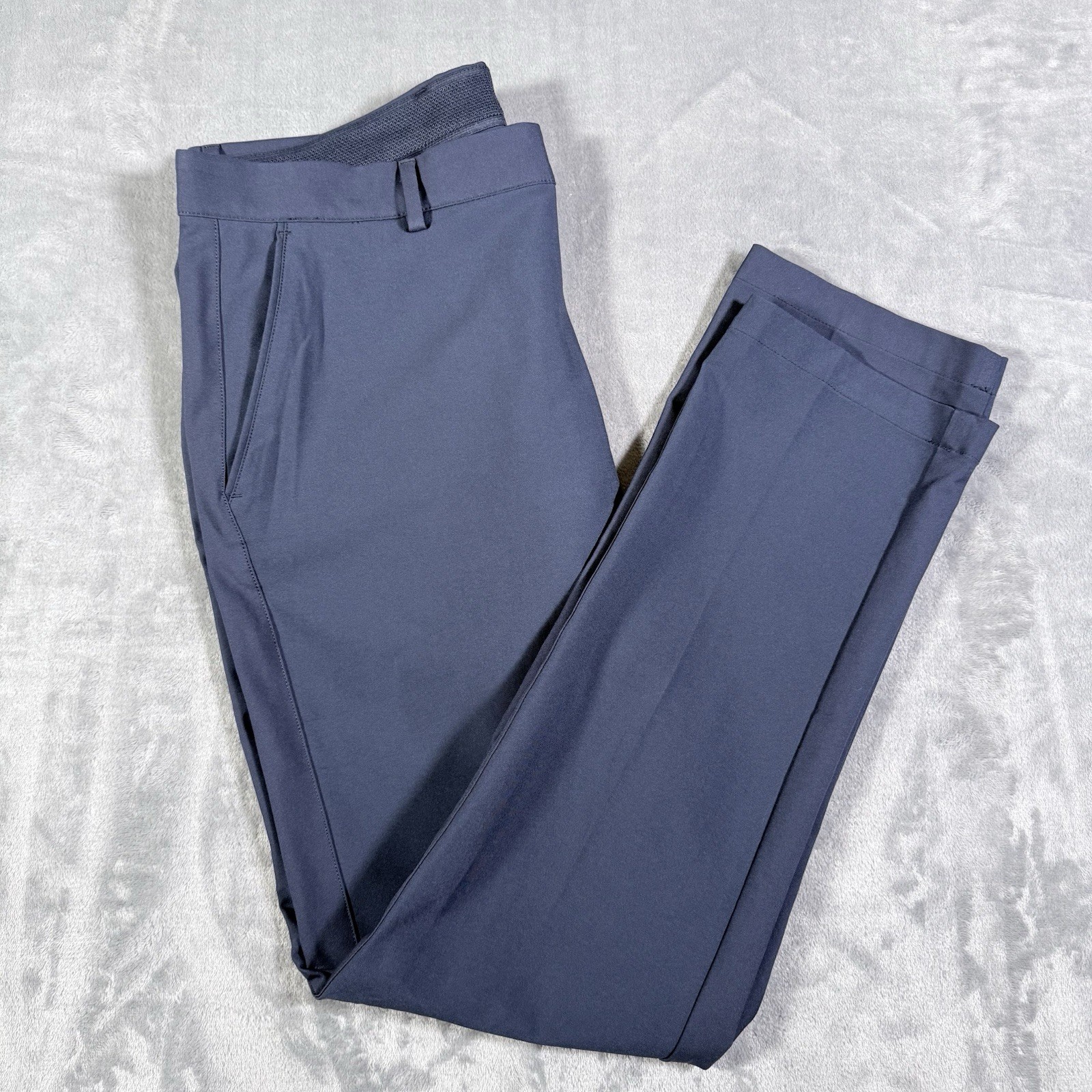 Greg Norman Mens 36×30 Blue Tech Stretch Golf Pants Flat Front Slacks Hemmed 32