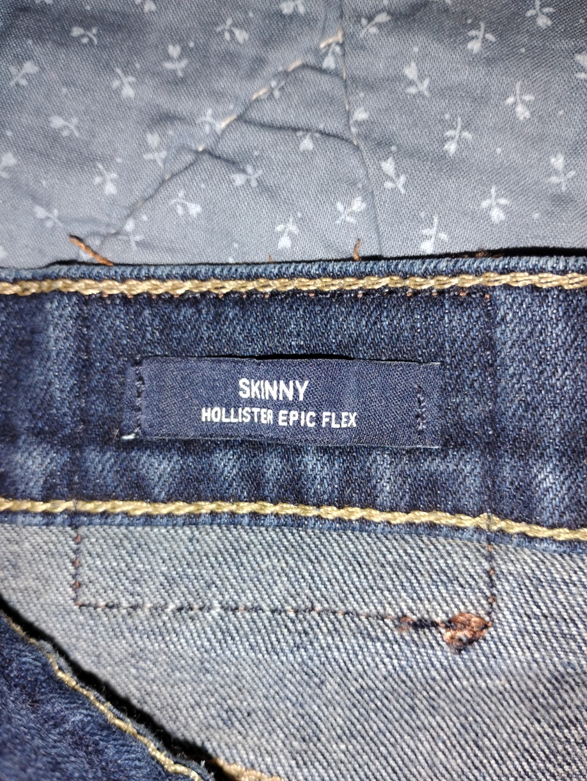 Hollister Men’s size 30 x 30 Epic Flex skinny jeans