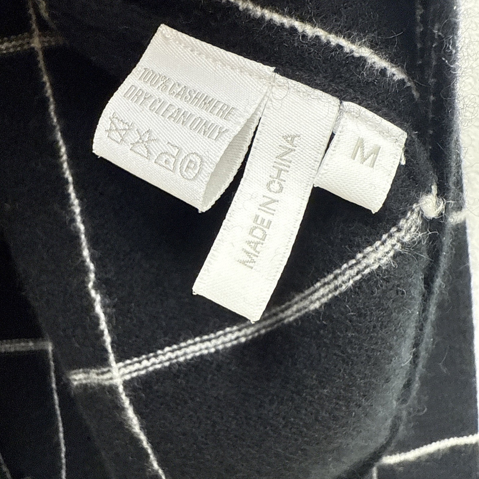 Madeleine Thompson Black & White Pattern Cashmere Jacket & Trousers Size Medium