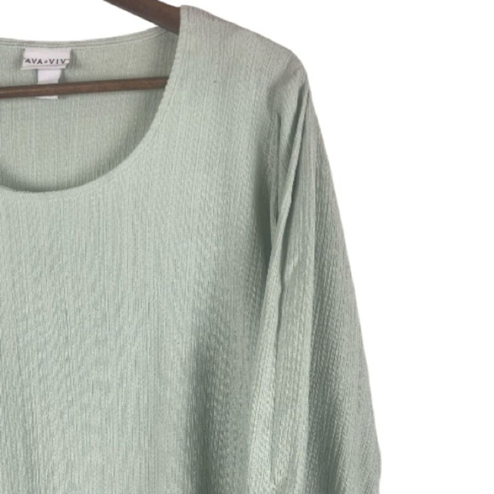 AVA & VIV light aqua top//1X