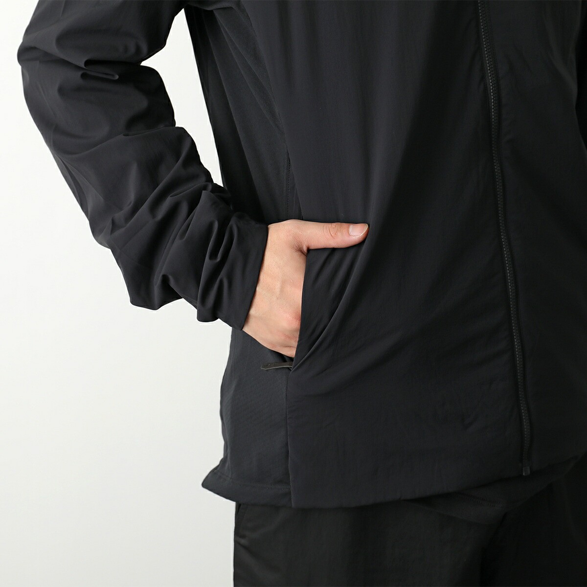 ARCTERYX ATOM SL HOODY Men’s Hoodie Nylon Padded Lightweight Black
