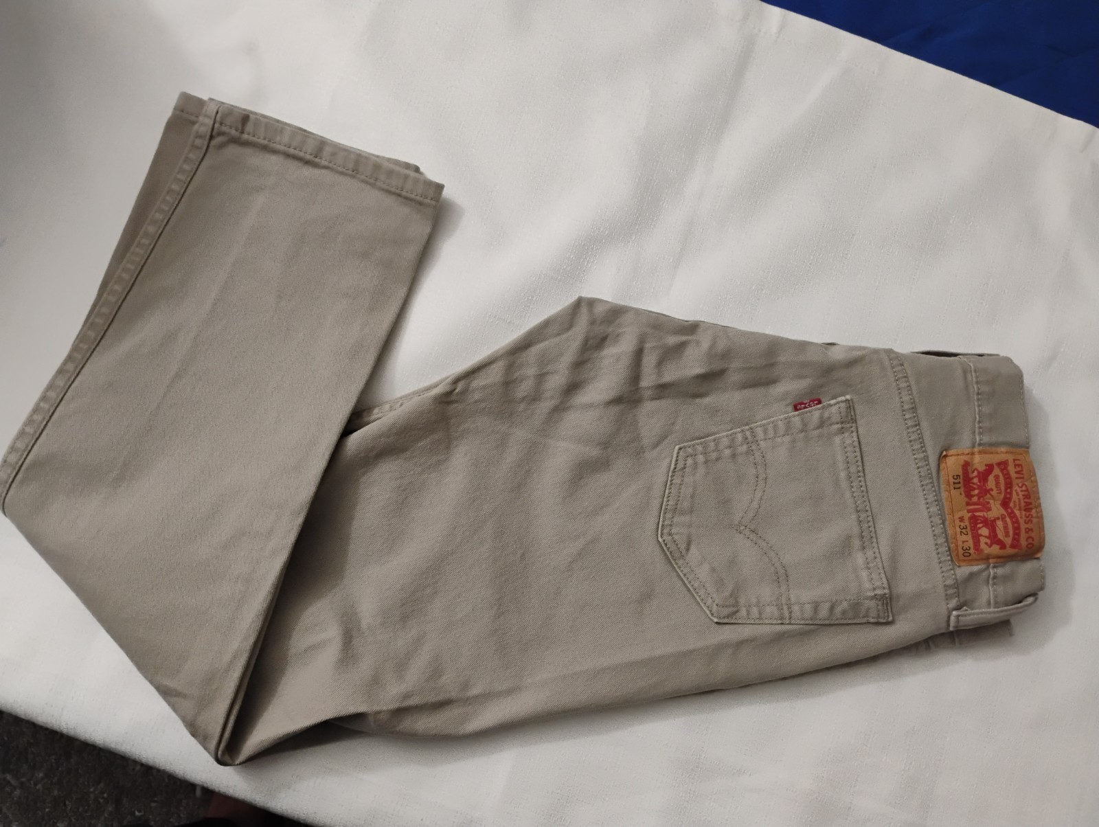 Levi’s Men’s Beige Denim Jeans Slim Fit Mid Rise 5-Pocket Button Fly