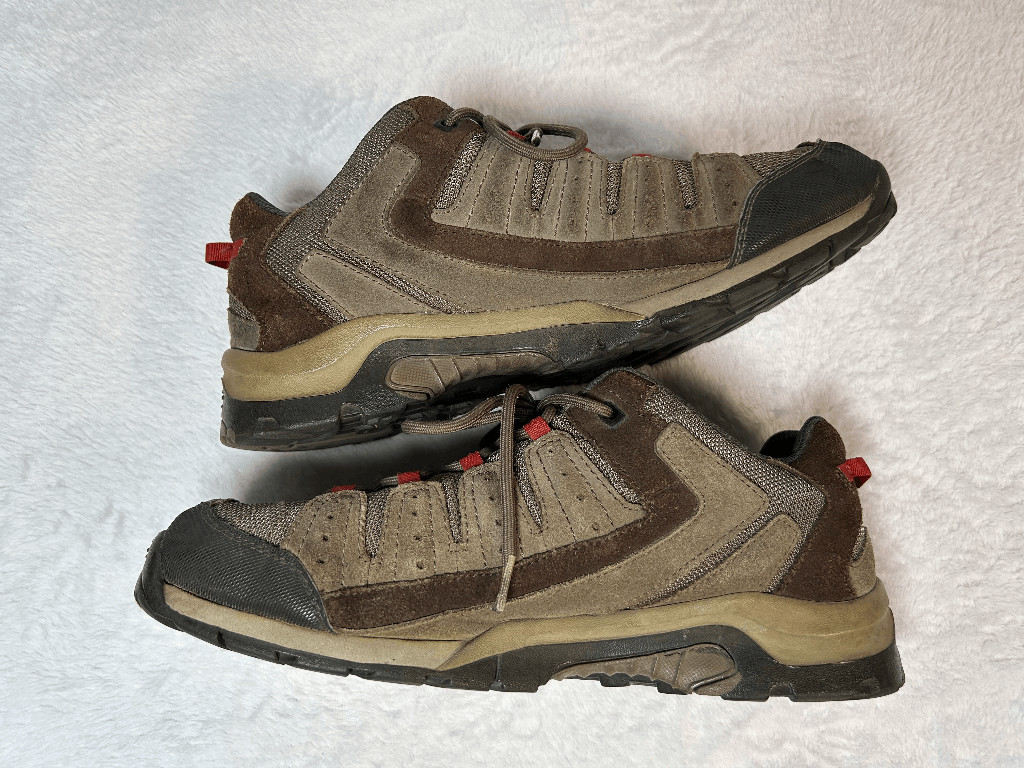 Men’s Columbia Pima Hiking/Trail Sneaker Size 11 Brown Suede Outdoors Shoe