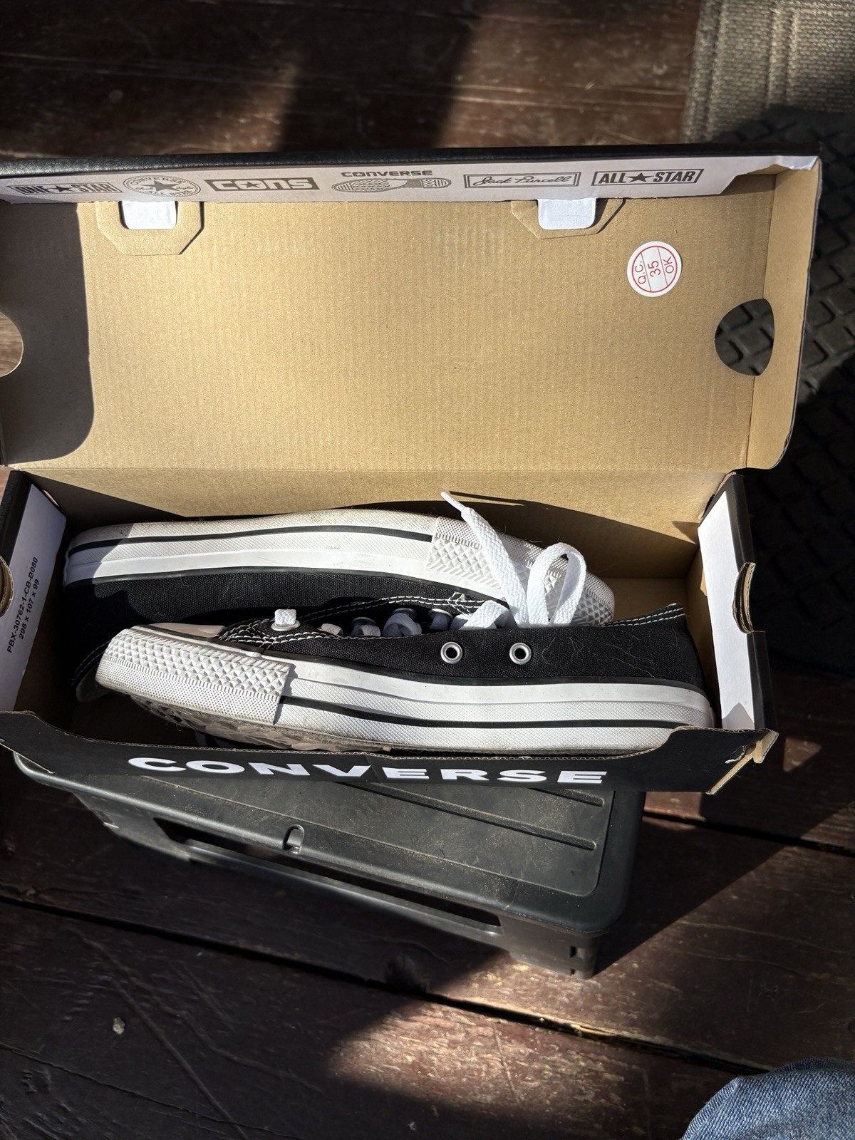 Converse Chuck Taylor All Star Ox Low Top Canvas Sneakers Black/White M9166
