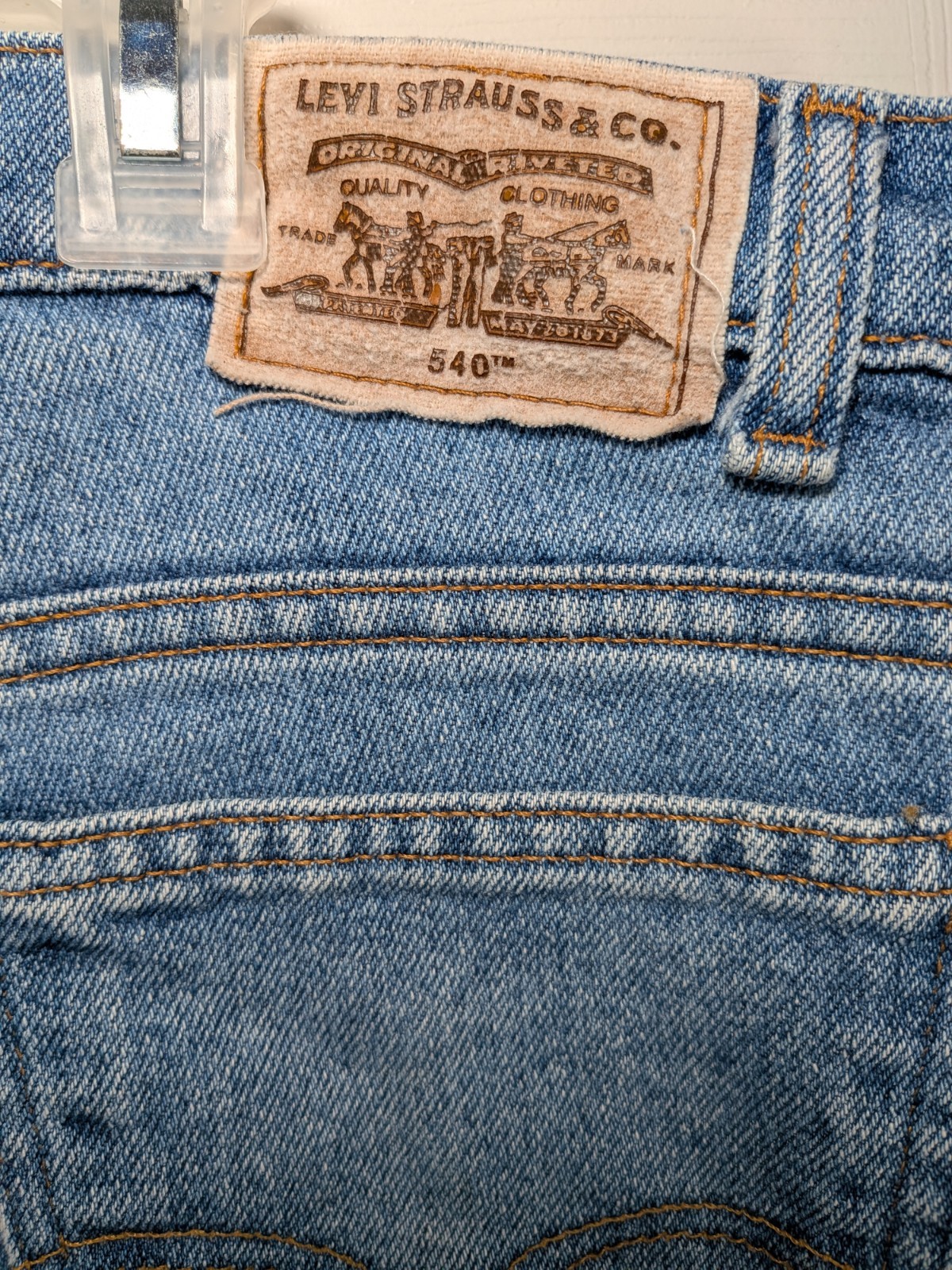 Vintage 1990s Levi’s 540 Flex Relaxed Fit Jeans Mens 38×32 Made In USA Brown Tab