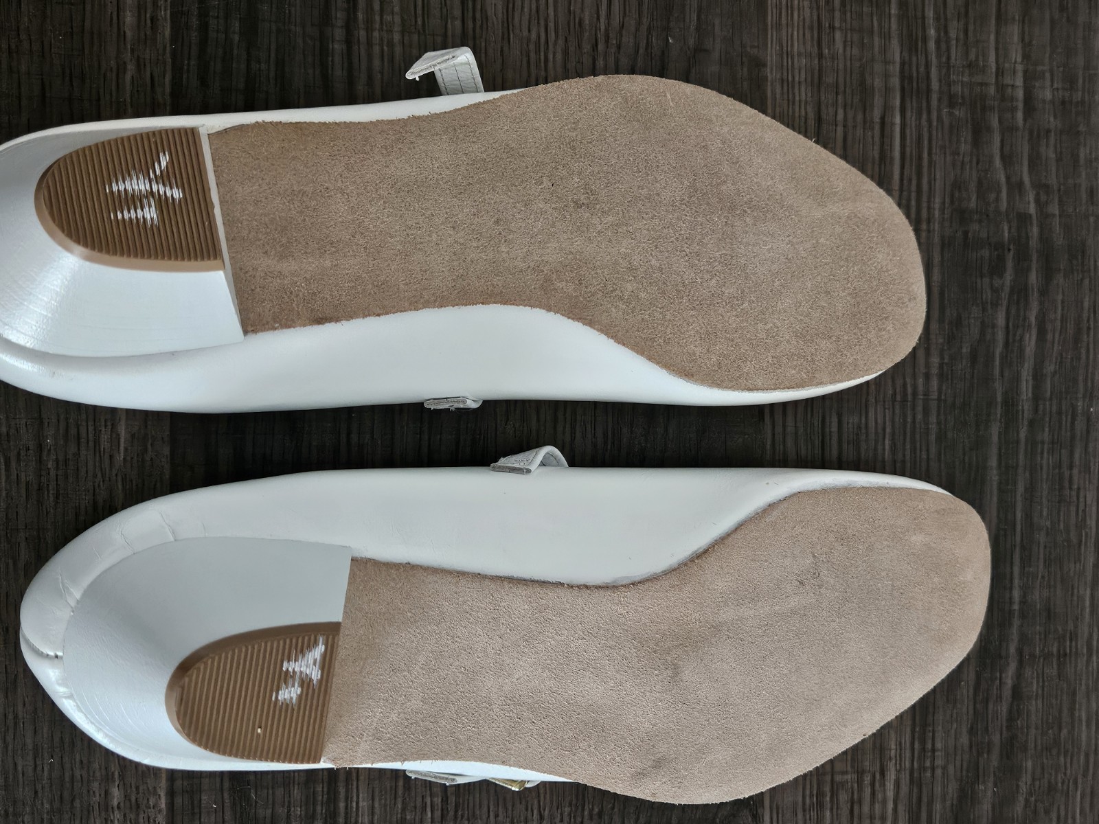 New Unworn Tic Tac Toes White Mary Jane Dance Shoes Size 8.5 Medium