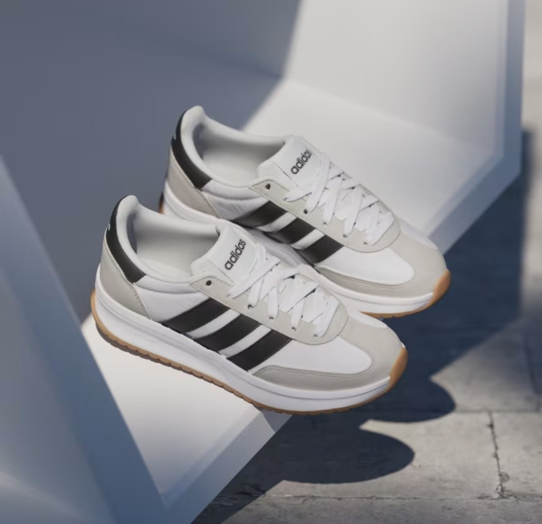 Size 7-Adidas Run 70s 2.0 Juniors White/black/grey (JI2266)