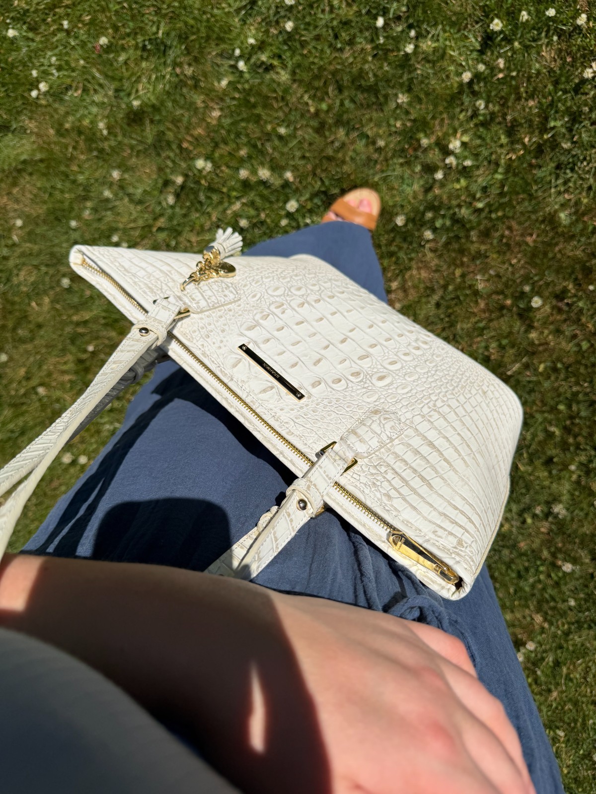 Brahmin Medium Asher Tote – White Croc Embossed Melbourne Leather w Tassel Charm