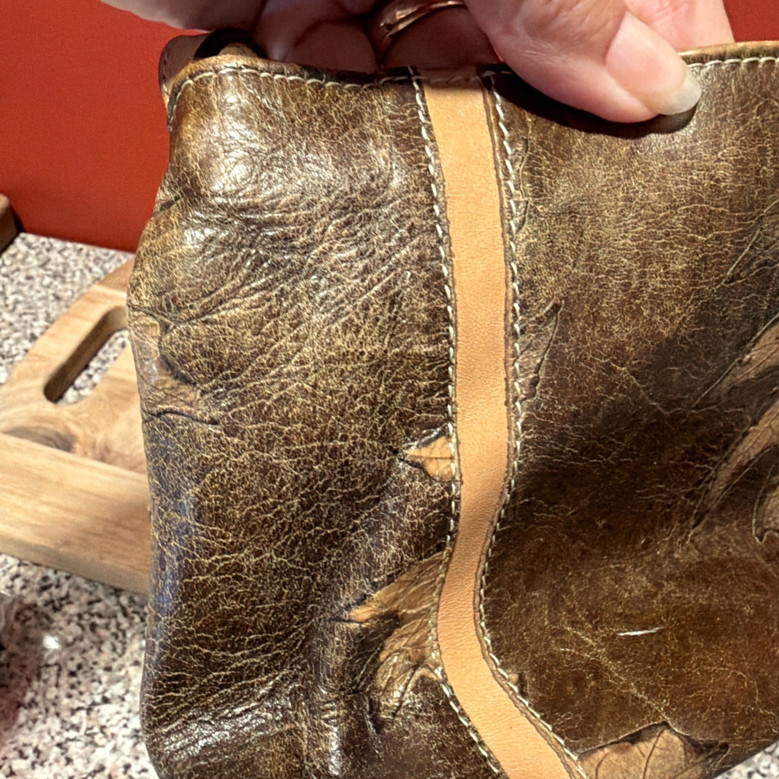 Small Brahmin Crossbody Tan And Brown Oak Leaf