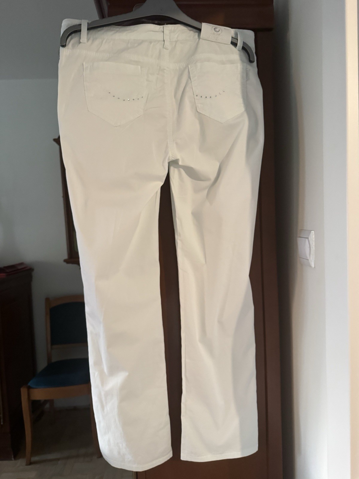 Sunbird women’s jeans cotton elastane summer with rhinestones XL/W/34 white