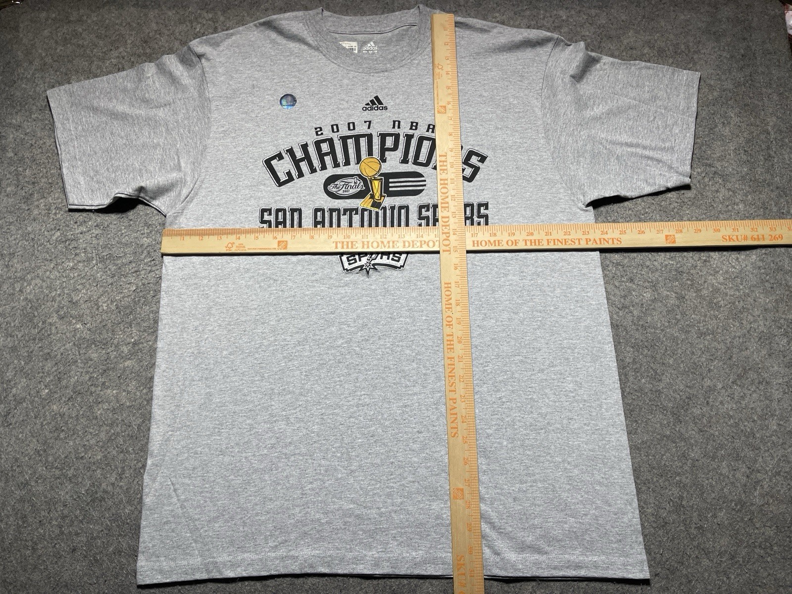 NEW San Antonio SPURS NBA FINALS Champions locker Room Lg Adidas Gray 2007 Shirt