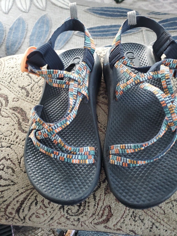 CHACO KIDS Size 3 NWOT