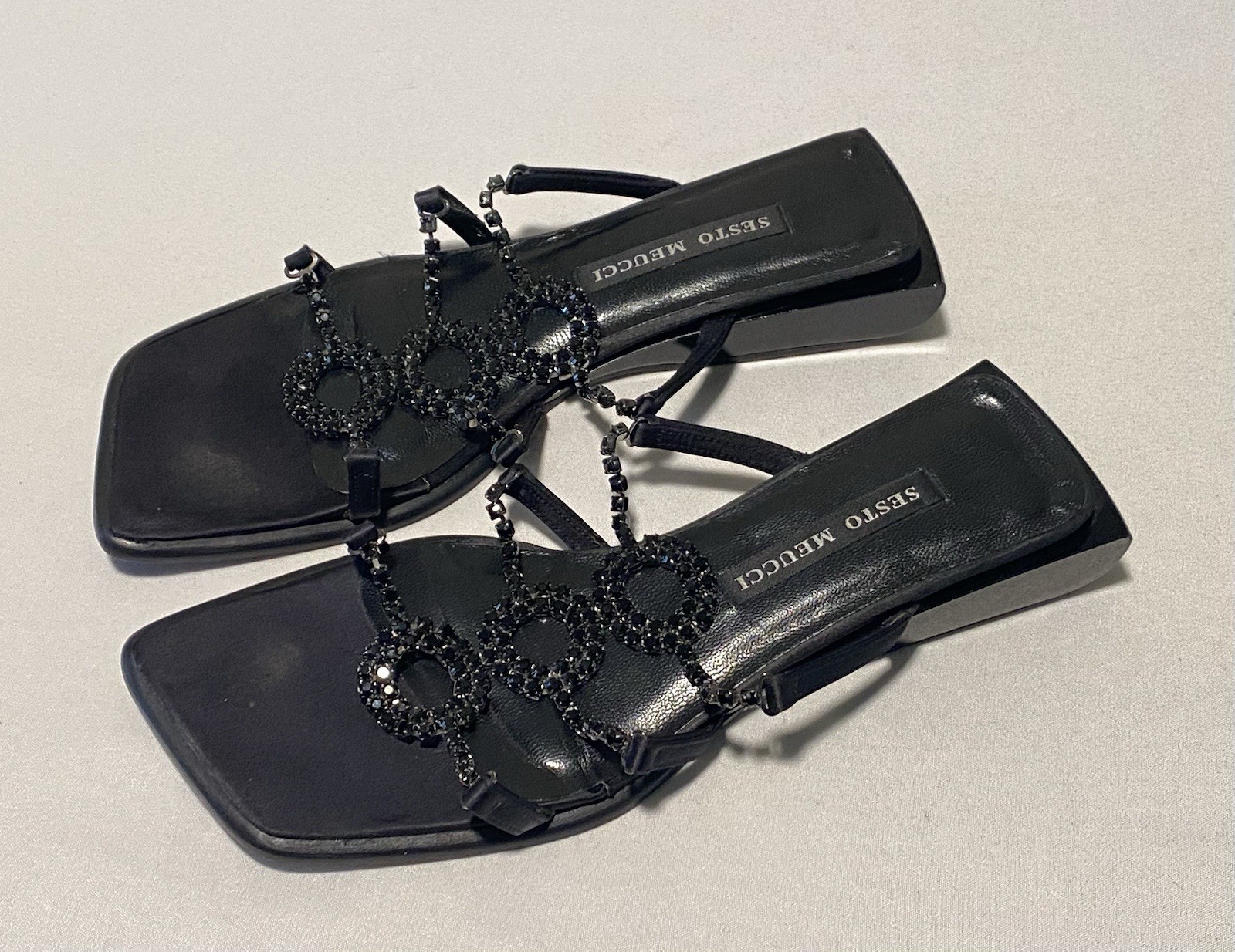 Sesto Meucci Crystal Embellished Circular Details On Straps Women Sandals Size 6