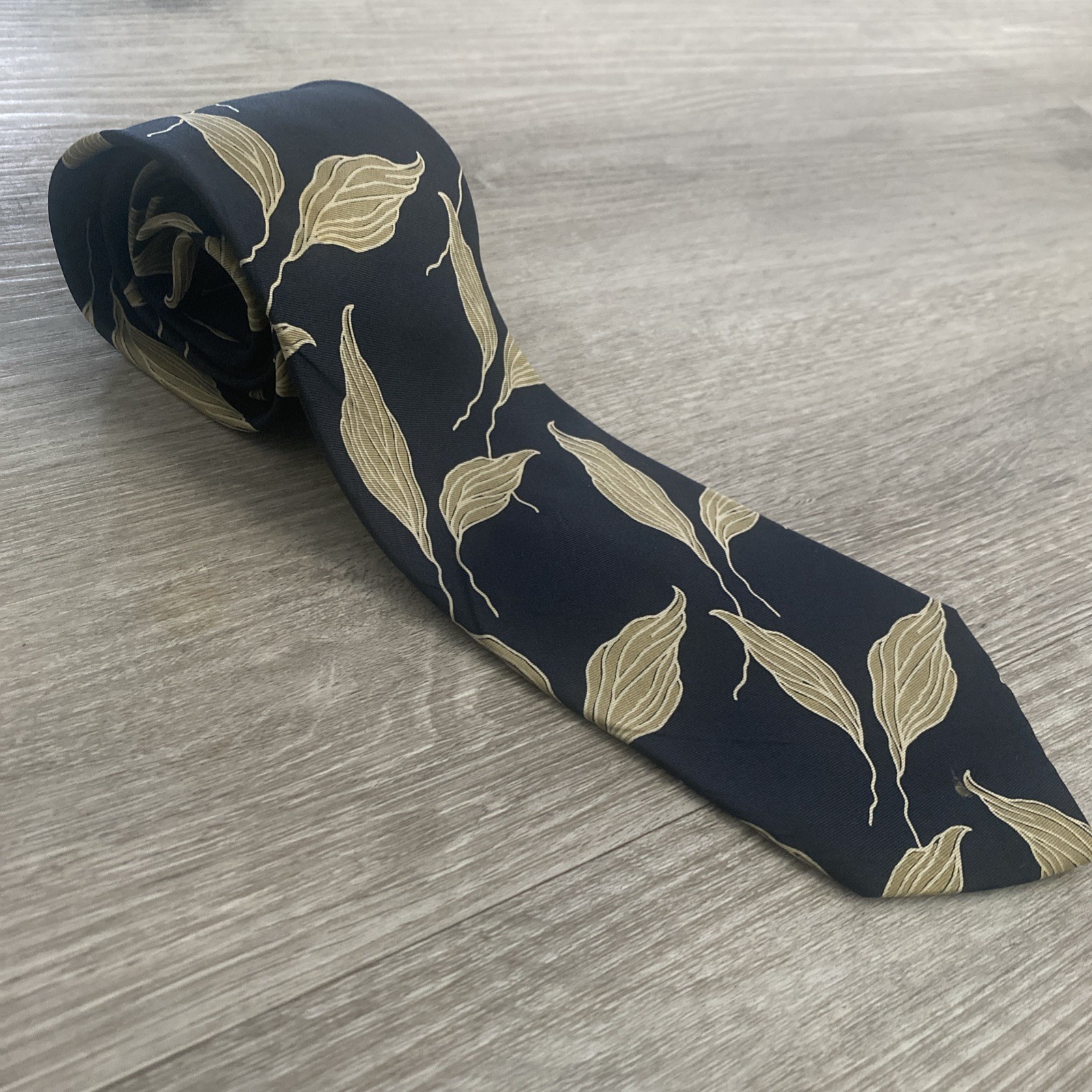 80’s Vintage Giorgio Armani Cravatte 100% Silk Tie